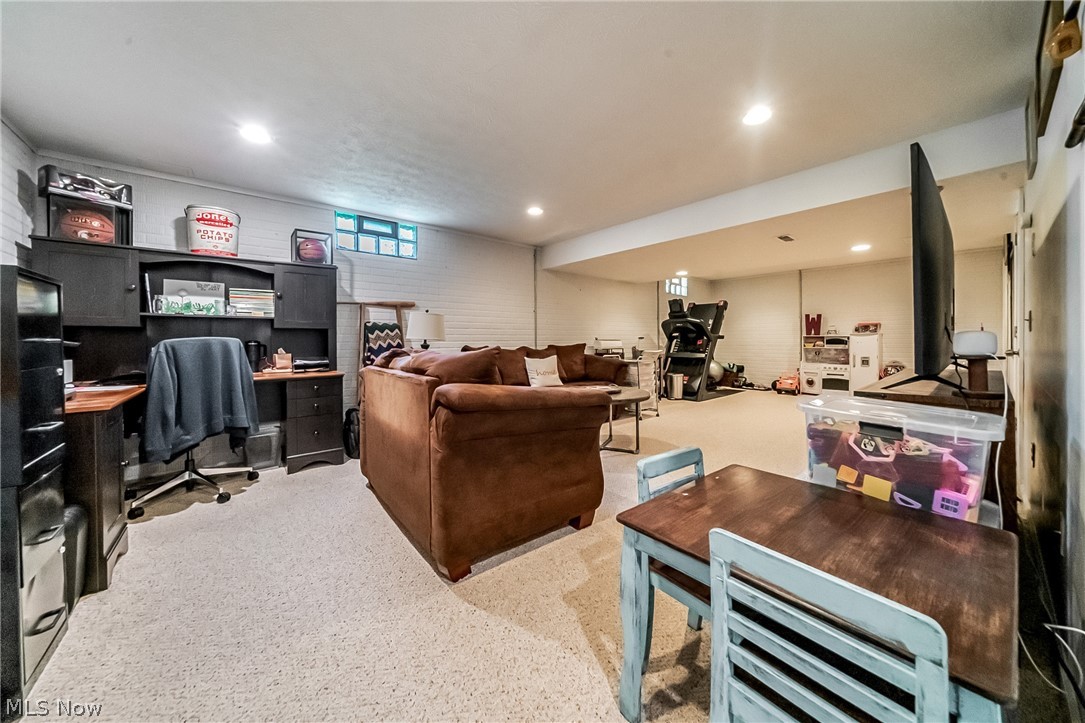 35350 Woodbine Street North Ridgeville OH 44039
