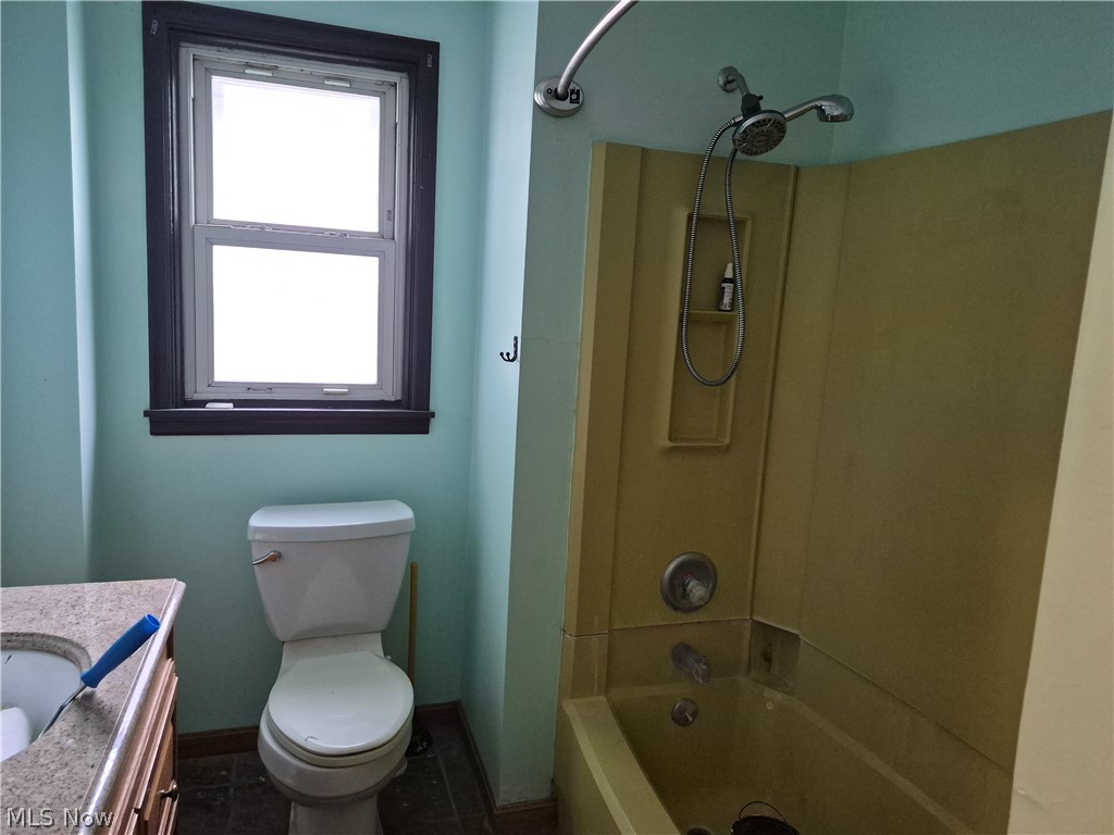 433 Woodlawn Cambridge OH 43725
