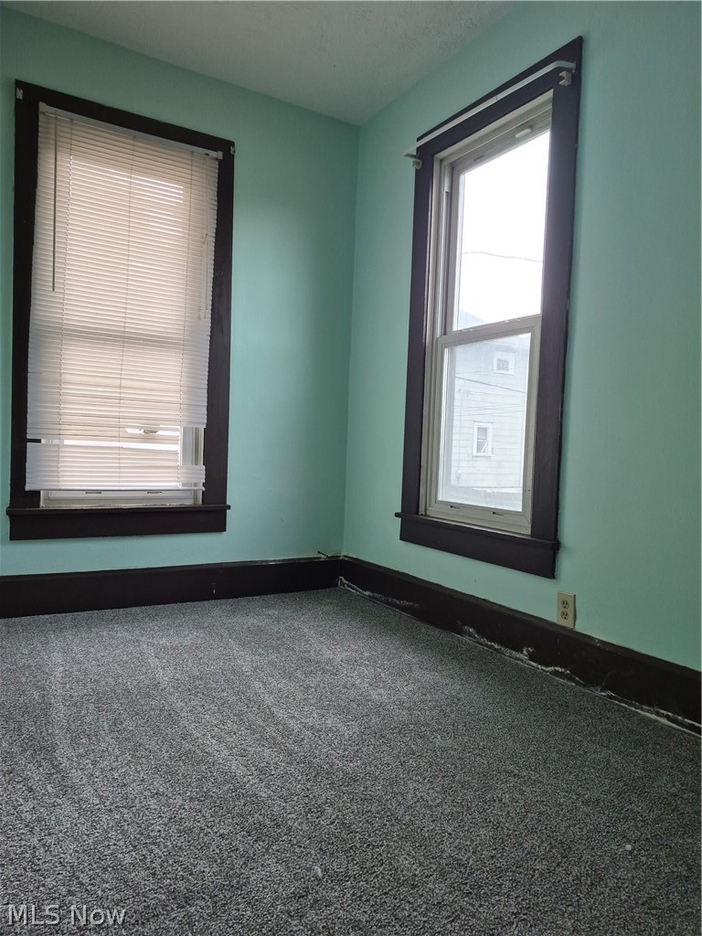 433 Woodlawn Cambridge OH 43725