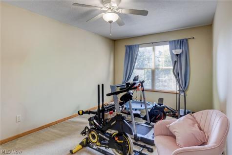 6107 Sky Ridge Avenue NE Louisville OH 44641