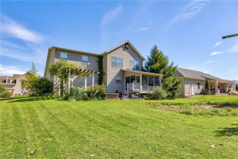 6107 Sky Ridge Avenue NE Louisville OH 44641