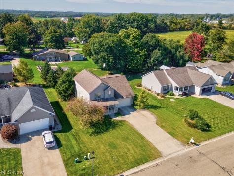 6107 Sky Ridge Avenue NE Louisville OH 44641