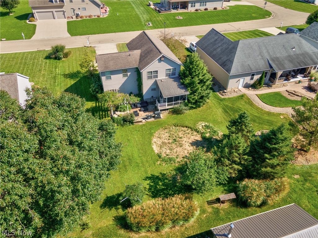 6107 Sky Ridge Avenue NE Louisville OH 44641