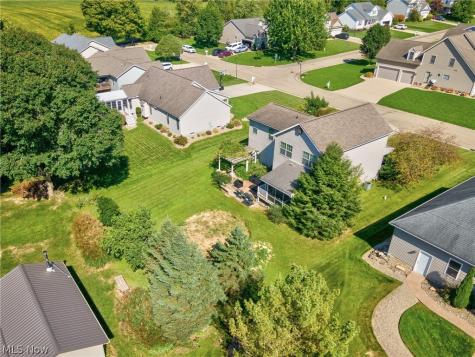 6107 Sky Ridge Avenue NE Louisville OH 44641