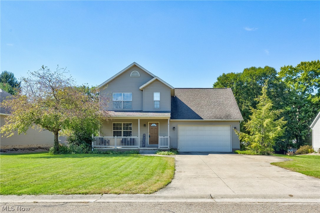 6107 Sky Ridge Avenue NE Louisville OH 44641