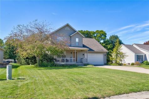 6107 Sky Ridge Avenue NE Louisville OH 44641