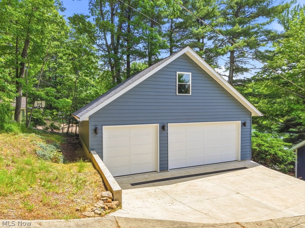120 Cheyenne Trail Malvern OH 44644