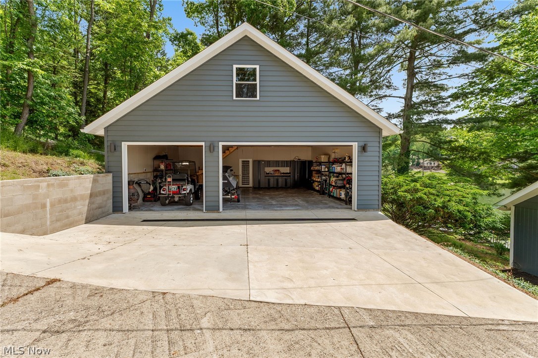 120 Cheyenne Trail Malvern OH 44644