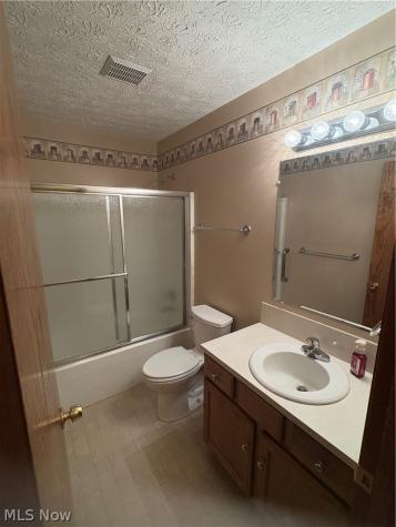 4825 Woodstone Avenue NW Canton OH 44647