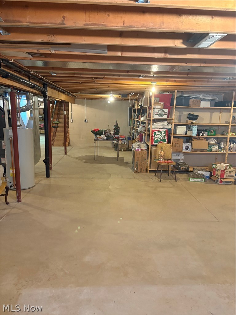 4825 Woodstone Avenue NW Canton OH 44647
