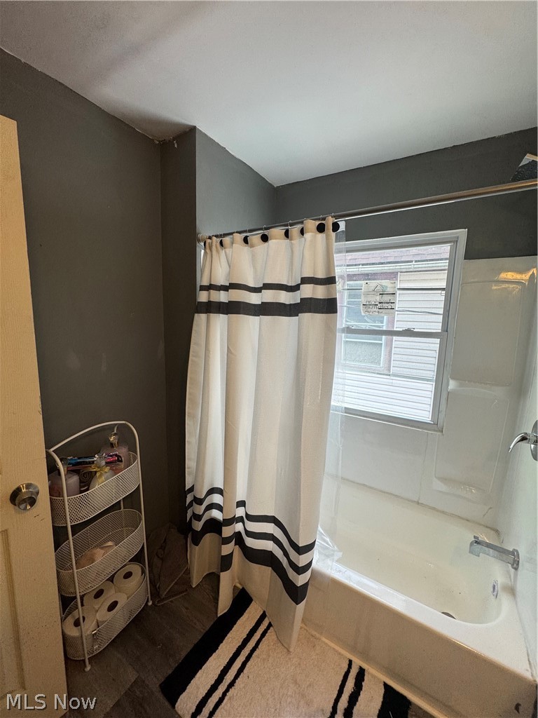 2201 E 86th Street Cleveland OH 44106