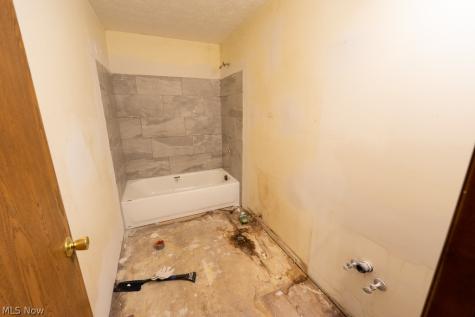 1777 Barnes Drive Wooster OH 44691