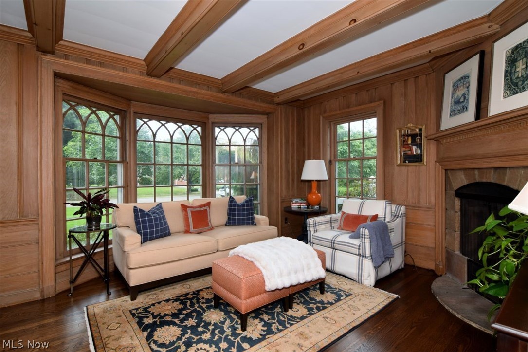 2849 Glengary Road Shaker Heights OH 44120