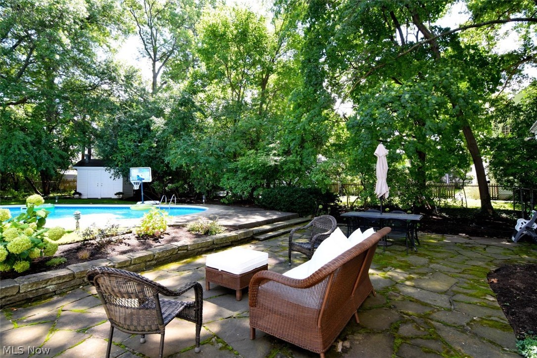 2849 Glengary Road Shaker Heights OH 44120