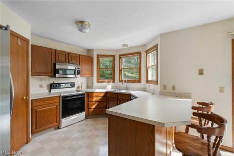 7567 Oakdale Street NW Massillon OH 44646