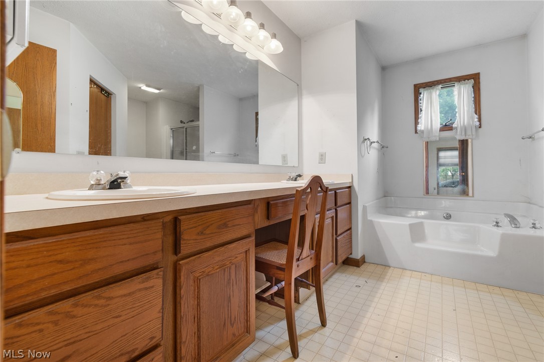 7567 Oakdale Street NW Massillon OH 44646