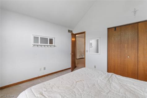 7567 Oakdale Street NW Massillon OH 44646