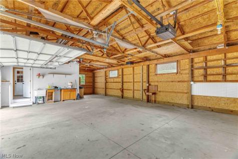 131 N Vine Street Medina OH 44256