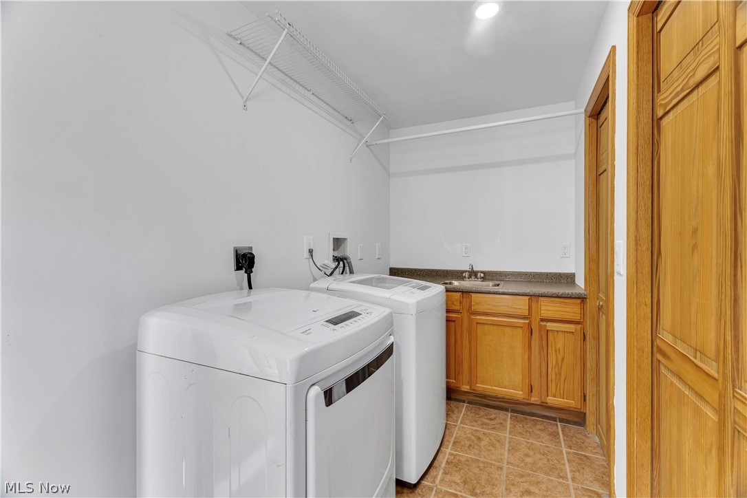 131 N Vine Street Medina OH 44256