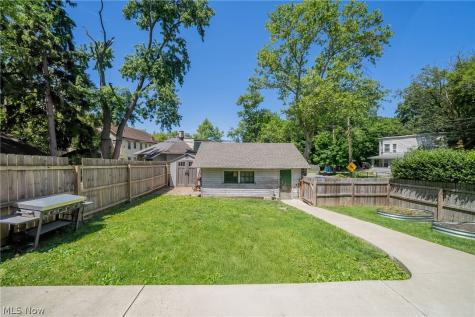 4220 W 36th Street Cleveland OH 44109