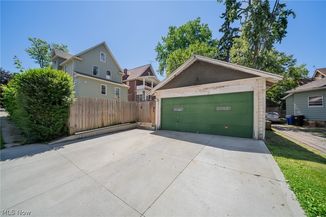 4220 W 36th Street Cleveland OH 44109