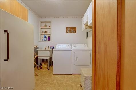 3785 Sanford Drive Brunswick OH 44212