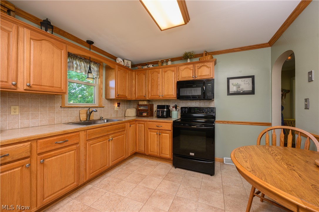 4457 Emma Place NW Canton OH 44708