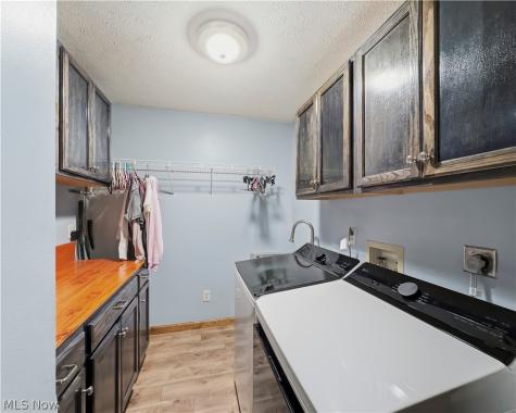 2943 Forest Avenue Niles OH 44446