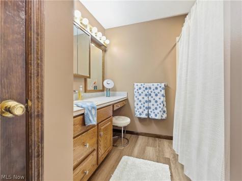 2943 Forest Avenue Niles OH 44446