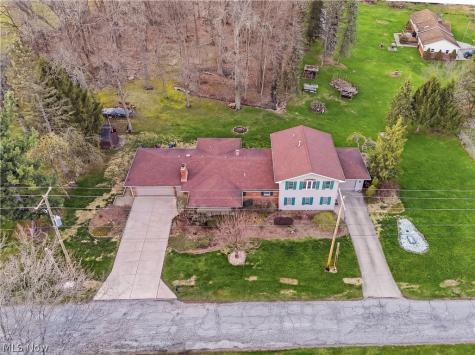 2943 Forest Avenue Niles OH 44446