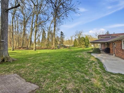 2943 Forest Avenue Niles OH 44446