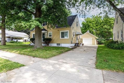 1881 Adelaide Boulevard Akron OH 44305