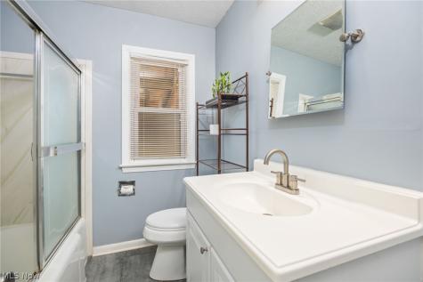 1881 Adelaide Boulevard Akron OH 44305
