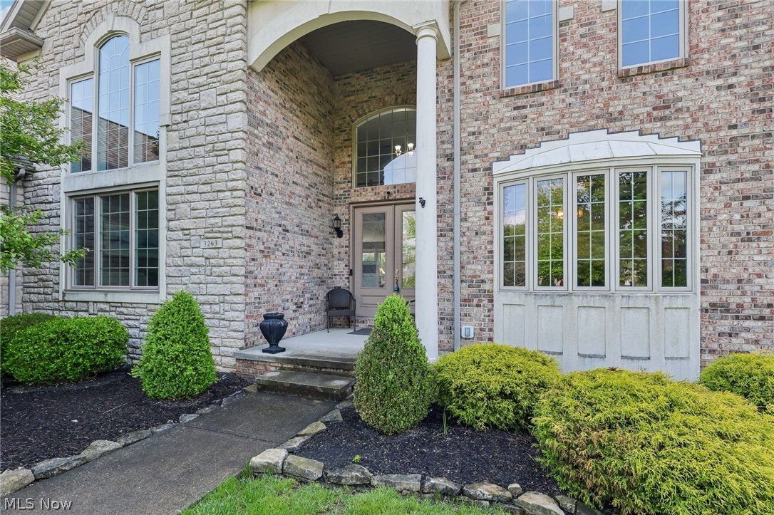 3263 Excalibur Avenue Westlake OH 44145