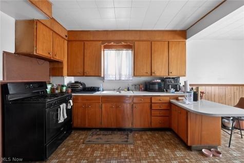 347 E Judson Avenue Youngstown OH 44507