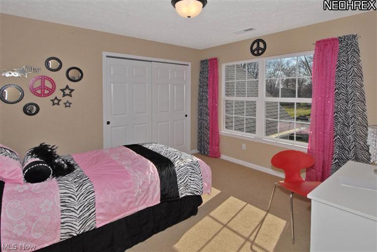 32750 Belmont Drive Avon Lake OH 44012