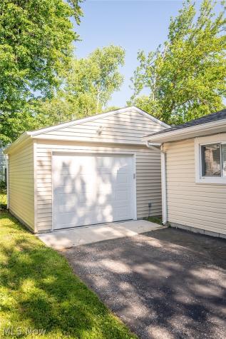 655 Orchard Road Willoughby OH 44094