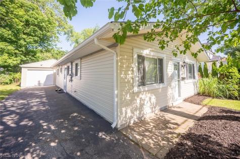 655 Orchard Road Willoughby OH 44094