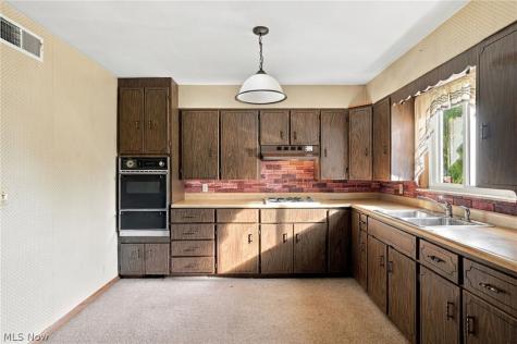 1640 Westwood Circle Wooster OH 44691