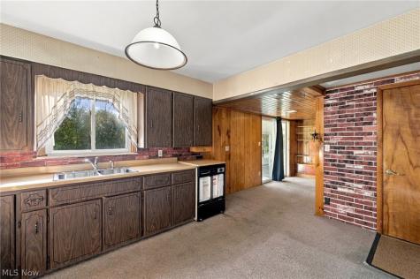 1640 Westwood Circle Wooster OH 44691