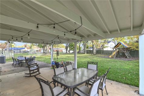 4095 W 213th Street Fairview Park OH 44126