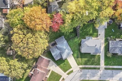 4095 W 213th Street Fairview Park OH 44126
