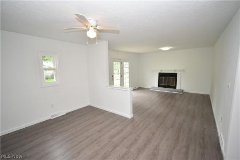 14508 Lakota Avenue Cleveland OH 44111