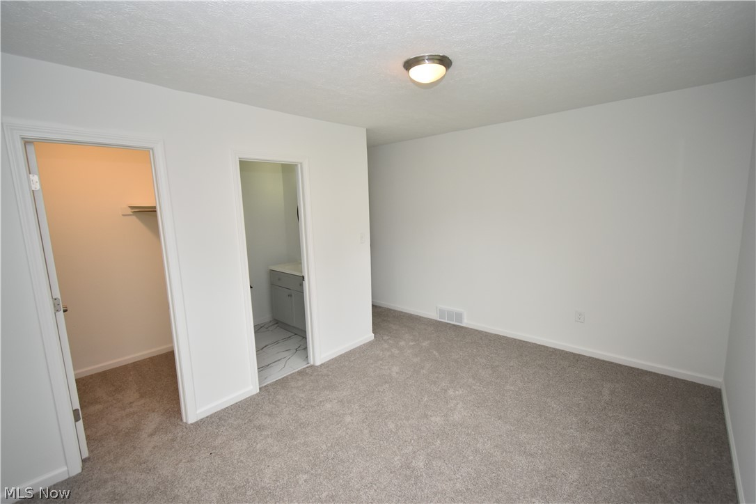 14508 Lakota Avenue Cleveland OH 44111