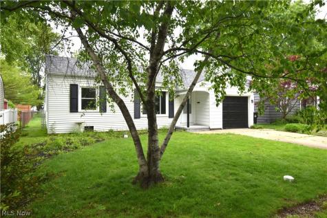 14508 Lakota Avenue Cleveland OH 44111