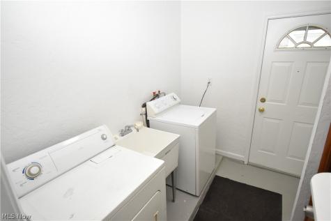 14508 Lakota Avenue Cleveland OH 44111
