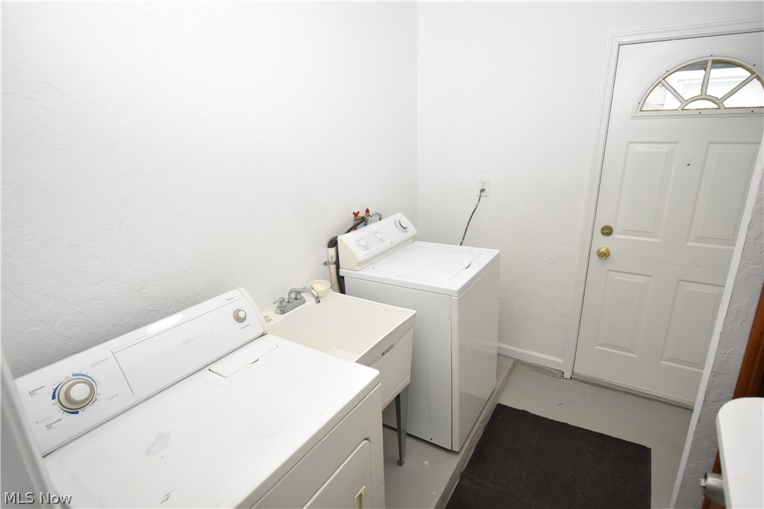 14508 Lakota Avenue Cleveland OH 44111
