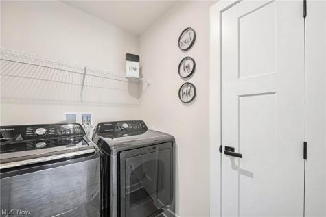 8082 Cora Court North Ridgeville OH 44039