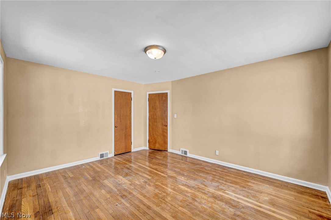 1081 Carver Road Cleveland Heights OH 44112