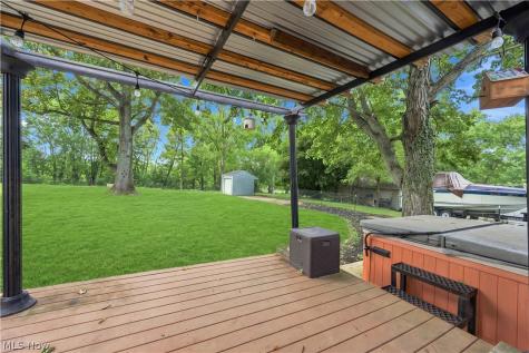 540 Bird Street Wadsworth OH 44281